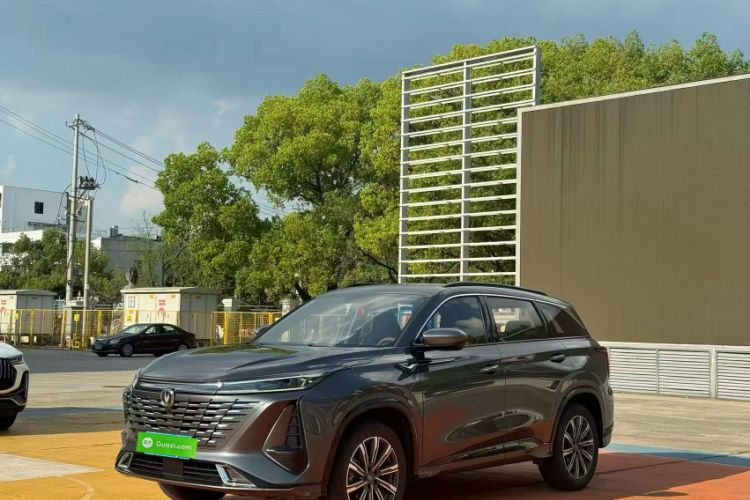 Changan CS75 PLUS 2023 — пробег 23 800 км, объявление Guazi m2ts9hhacw