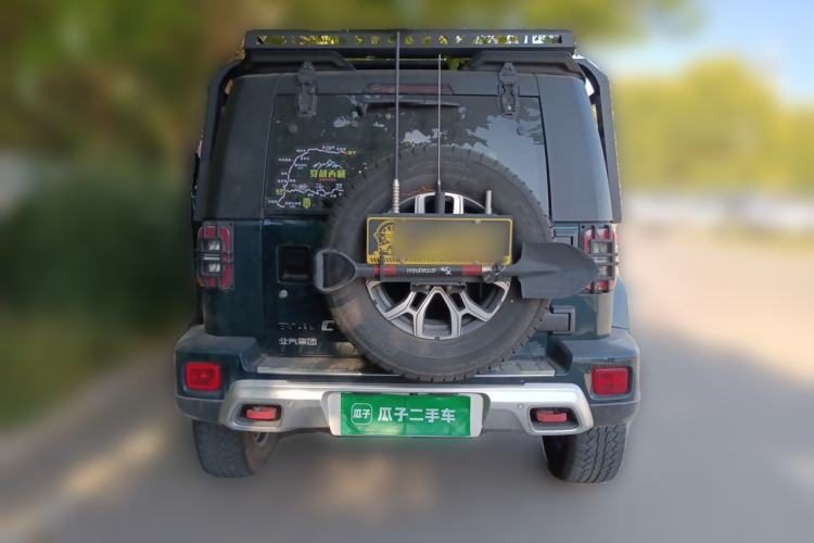 BAIC BJ40 2024 — вид сзади, 38 400 км, Guazi smdfl8p9z9, фото 4