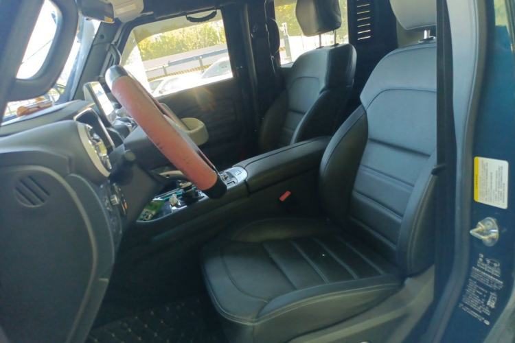 BAIC BJ40 2024 — салон, сиденья, 38 400 км, Guazi smdfl8p9z9, фото 8