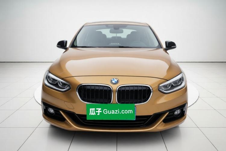 BMW 1 Series 2017 — вид спереди, 101 700 км, Guazi w54uzd74h8, фото 2