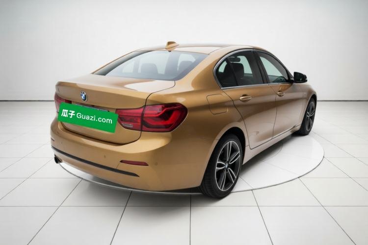 BMW 1 Series 2017 — вид сзади справа, 101 700 км, Guazi w54uzd74h8, фото 6