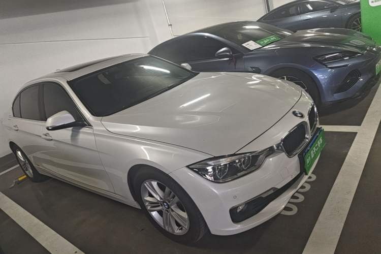 BMW 3 Series 2017 — вид справа, 119 700 км, Guazi znnr8ufgah, фото 7