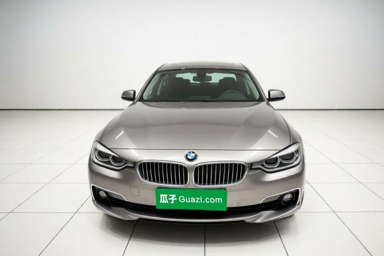 BMW 3 Series 2018 — вид спереди, 52 600 км, Guazi 3nags6f5zy, фото 2