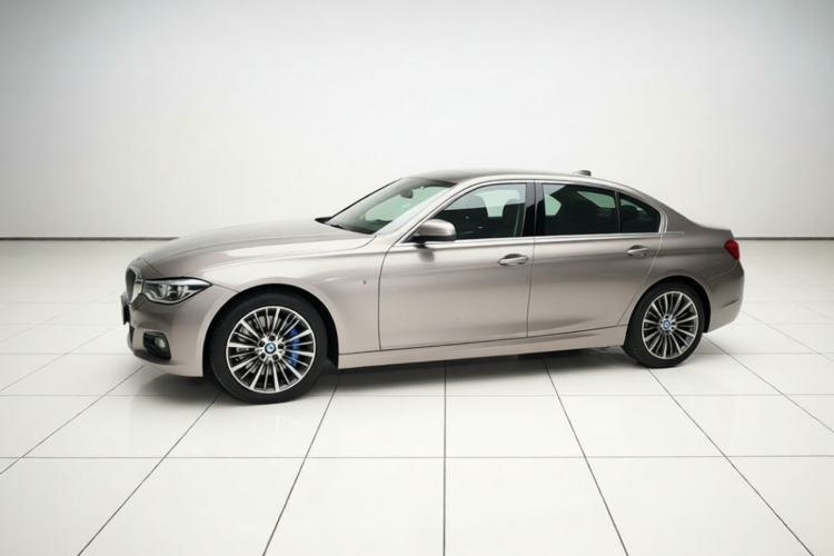 BMW 3 Series 2018 — вид слева, 52 600 км, Guazi 3nags6f5zy, фото 5