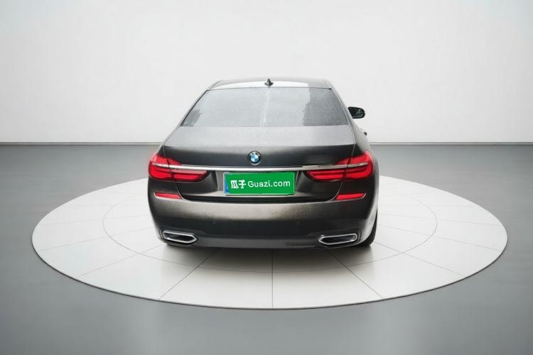 BMW 7 Series 2018 — вид сзади, 108 000 км, Guazi hnlhwgxcam, фото 3
