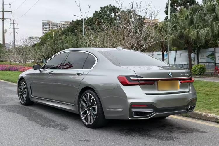 BMW 7 Series 2019 — вид сзади слева, 116 500 км, Guazi uxrr32x3w3, фото 3