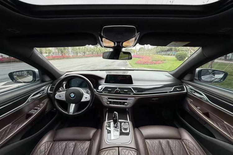 BMW 7 Series 2019 — салон, центральная консоль, 116 500 км, Guazi uxrr32x3w3, фото 5