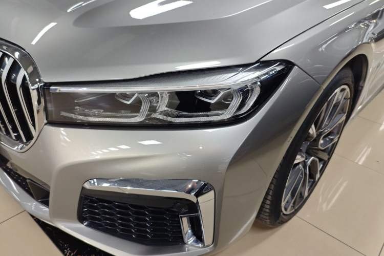 BMW 7 Series 2019 — передняя фара, 127 000 км, Guazi ylee6gwlhw, фото 8
