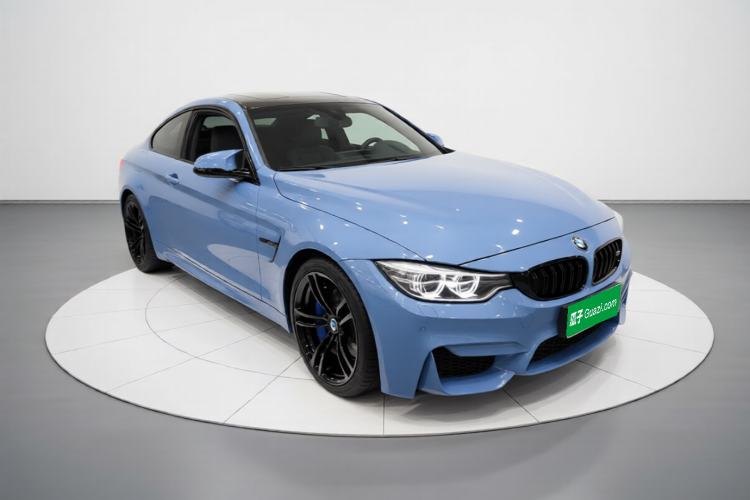 BMW M4 2017 — вид спереди справа, 91 100 км, Guazi uzjupxtume, фото 3
