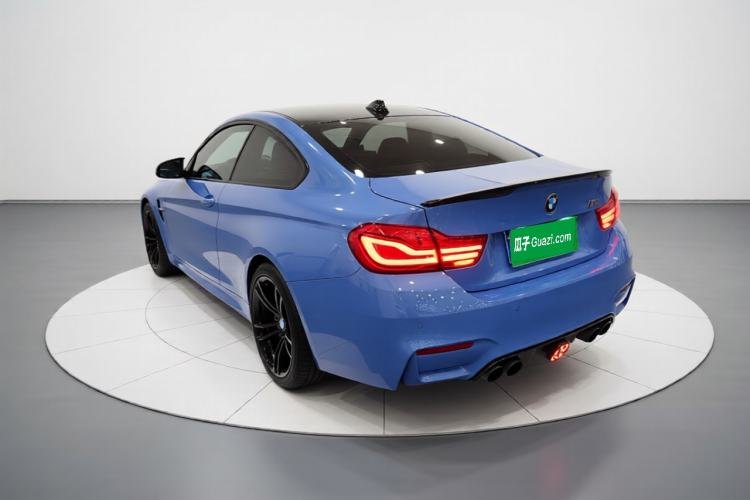 BMW M4 2017 — вид сзади слева, 91 100 км, Guazi uzjupxtume, фото 4
