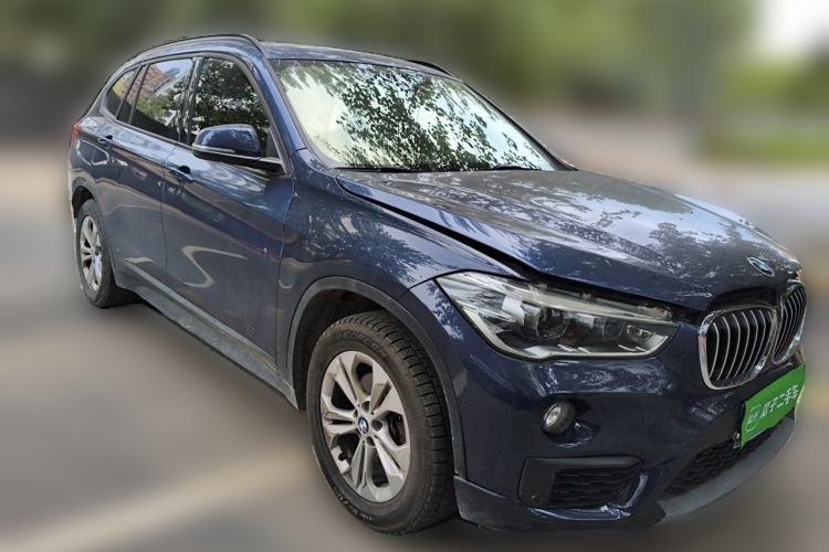 BMW X1 2016 — вид спереди справа, 119 300 км, Guazi t9lmsbn4ge, фото 3
