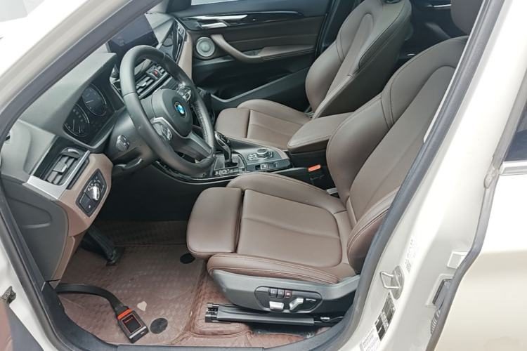 BMW X1 2022 — салон, сиденья, 111 500 км, Guazi juaynwj7as, фото 8