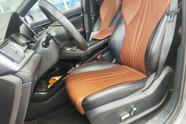BYD Song PLUS 2020 — салон, сиденья, 62 100 км, Guazi jdemsazsfw, фото 8