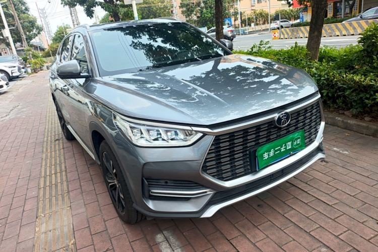 BYD Song PLUS 2020 — вид спереди справа, 44 100 км, Guazi m7c7zgq3fu, фото 2