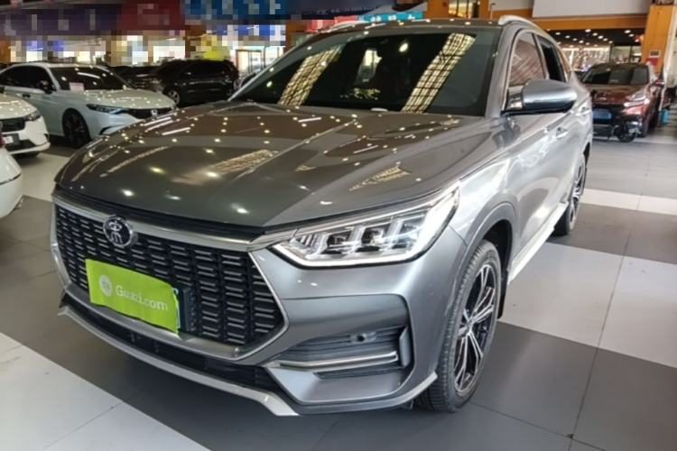 BYD Song PLUS 2020 — вид спереди слева, 39 600 км, Guazi r2d4p248hq, фото 2