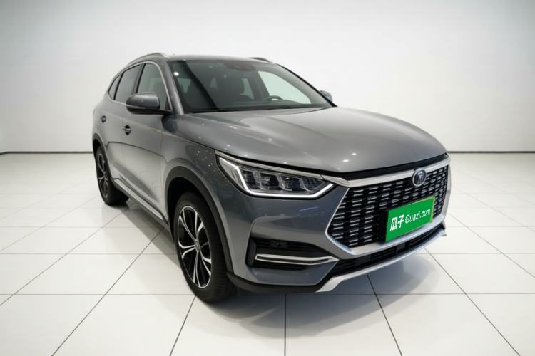 BYD Song PLUS 2020 — вид спереди справа, 39 600 км, Guazi r2d4p248hq, фото 3