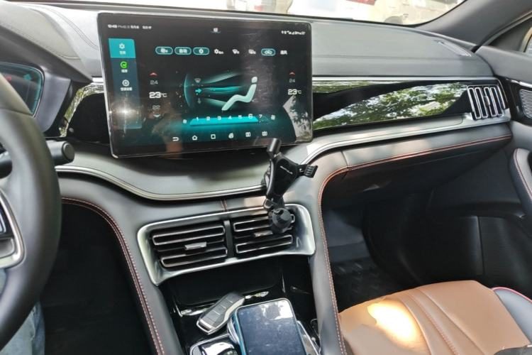 BYD Song PLUS 2020 — салон, центральная консоль, 48 200 км, Guazi ug7wdkzyh2, фото 5