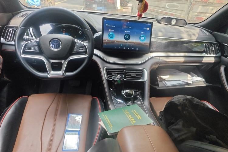 BYD Song PLUS 2020 — салон, центральная консоль, 67 900 км, Guazi vnjtwky9ed, фото 3