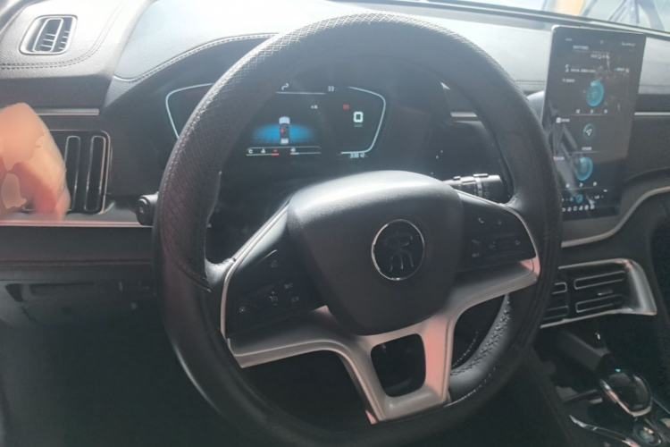 BYD Song PLUS 2020 — салон, рулевое колесо, 33 800 км, Guazi w7swcf83gm, фото 6