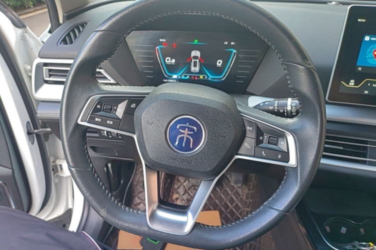 BYD Song Pro 2019 — салон, рулевое колесо, 175 800 км, Guazi f8txd2u23m, фото 6