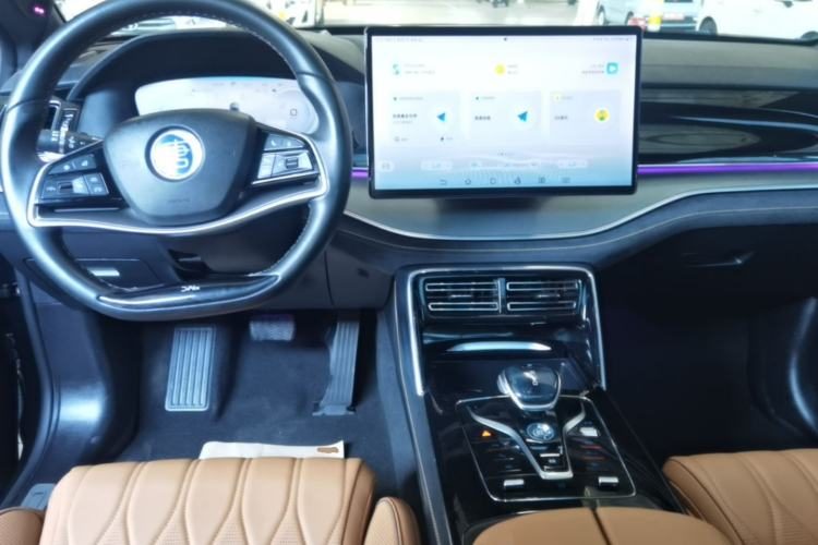 BYD Tang New Energy 2022 — салон, центральная консоль, 70 700 км, Guazi 4e5qxf2f7x, фото 5