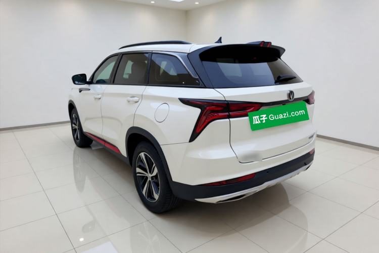 Changan CS75 PLUS 2020 — вид сзади слева, 93 800 км, Guazi r75drvq6fj, фото 4