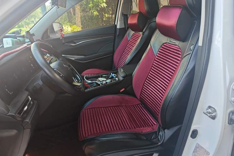 Changan CS75 PLUS 2020 — салон, сиденья, 93 800 км, Guazi r75drvq6fj, фото 9