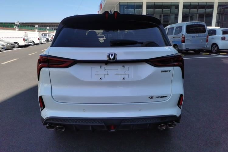 Changan CS75 PLUS 2021 — вид сзади, 29 700 км, Guazi 76n8yg8px7, фото 4