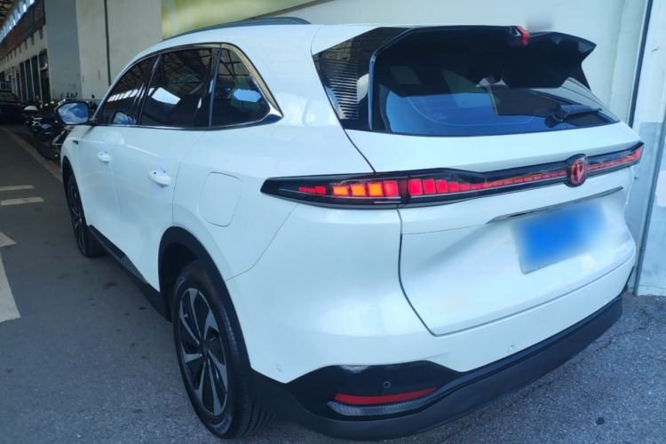 Changan CS75 PLUS 2026 — вид сзади слева, 3 700 км, Guazi 5pcbgc5swg, фото 3