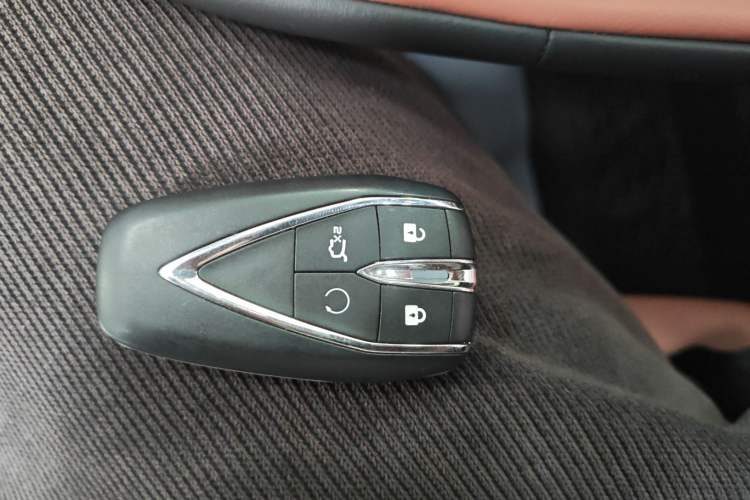 Changan CS75 PLUS 2026 — салон, 7 000 км, Guazi qju32szr8t, фото 8