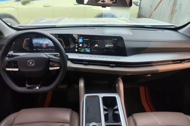 Changan Hunter 2024 — салон, центральная консоль, 4 100 км, Guazi wqa7u3d2g6, фото 5