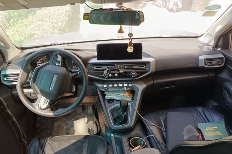 Changan KAICHENG F70 2020 — салон, центральная консоль, 33 300 км, Guazi 86zd5wkztv, фото 5