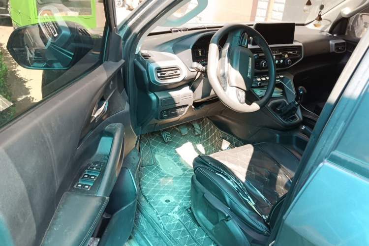 Changan KAICHENG F70 2020 — салон, сиденья, 33 300 км, Guazi 86zd5wkztv, фото 7
