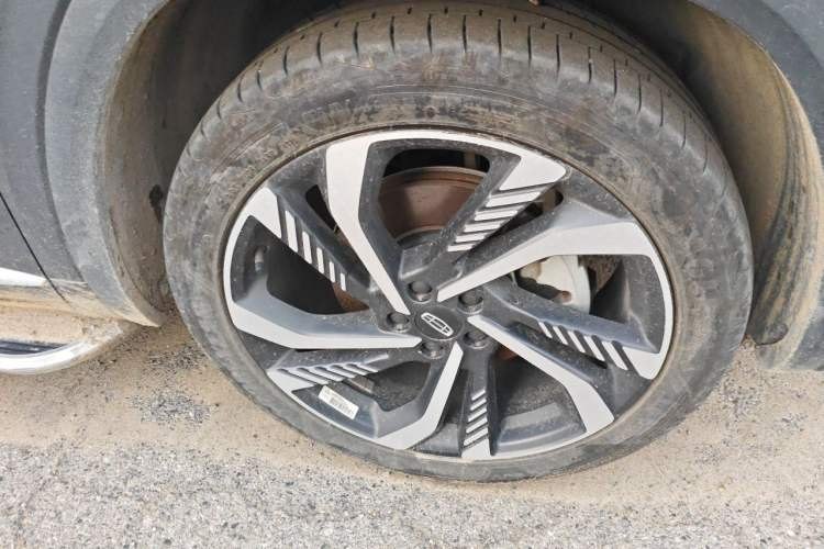 Geely Auto Monjaro L 2024 — кузов, дополнительный ракурс, 18 000 км, Guazi w3zgqnevs8, фото 8