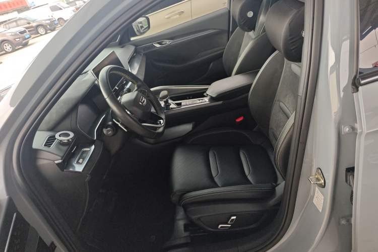 Geely Auto Preface 2021 — салон, сиденья, 49 100 км, Guazi 7yuf2wbsqq, фото 7