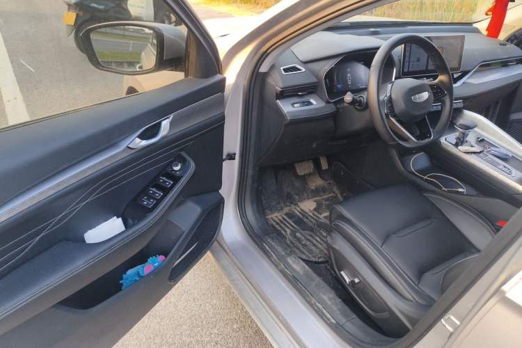 Geely Auto Preface 2021 — салон, сиденья, 34 900 км, Guazi b9rywjwv98, фото 7