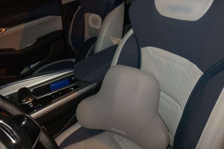 Geely Auto Preface 2021 — салон, сиденья, 76 200 км, Guazi wey3scgsjg, фото 8