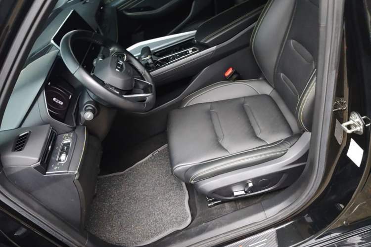 Geely Auto Preface 2023 — салон, сиденья, 34 500 км, Guazi qa7sxwsjte, фото 8