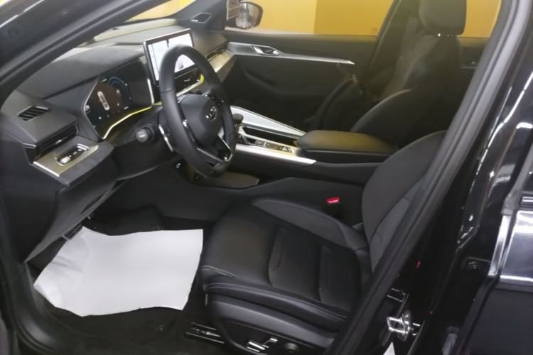 Geely Auto Preface 2024 — салон, сиденья, 16 200 км, Guazi uwd3xx29qs, фото 8