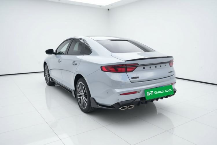 Geely Auto Preface 2024 — вид сзади слева, 4 000 км, Guazi v9y24mb3w6, фото 3