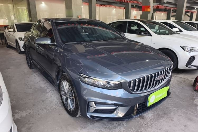 Geely Auto Preface 2025 — вид спереди справа, 10 600 км, Guazi e4waw589fm, фото 2