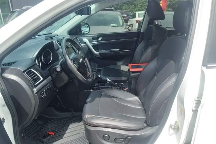 Haval H6 2015 — салон, сиденья, 97 400 км, Guazi kqh8tn2dcq, фото 8