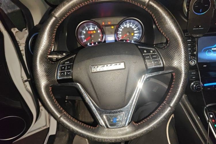 Haval H6 2016 — салон, рулевое колесо, 85 000 км, Guazi y4fa82bzcy, фото 6
