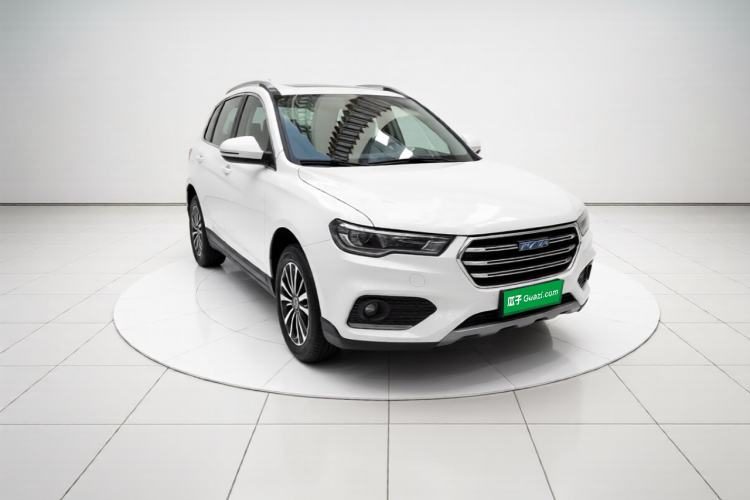 Haval H6 2018 — вид спереди справа, 194 300 км, Guazi 682aa8buab, фото 2