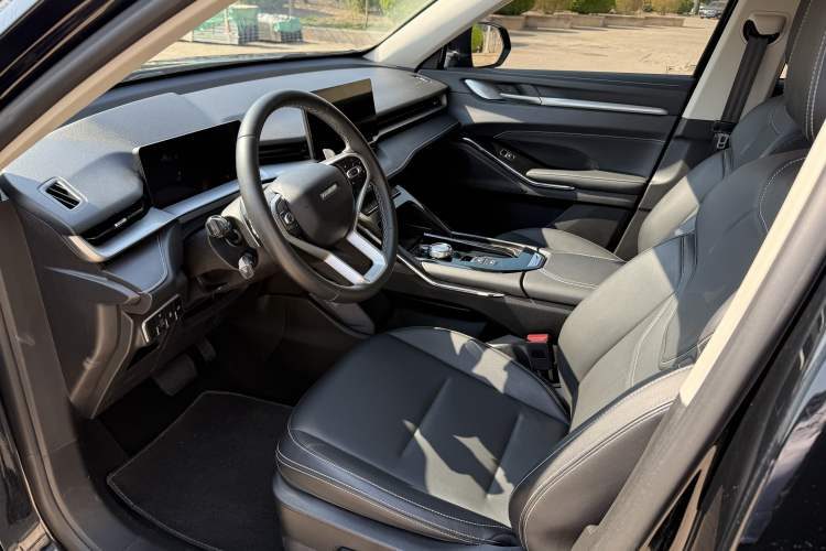 Haval H6 2022 — салон, 26 500 км, Guazi 2ds38qdacq, фото 5