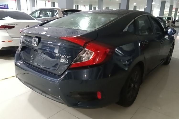 Honda Civic 2019 — вид сзади справа, 140 200 км, Guazi s5f66wne5j, фото 6
