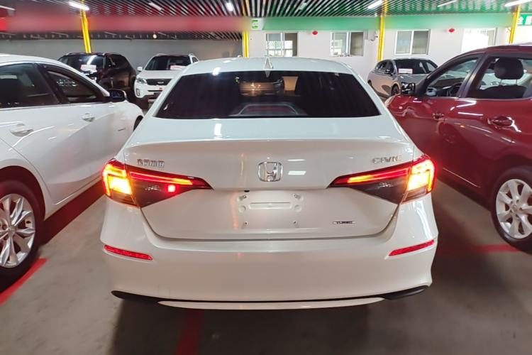 Honda Civic 2022 — вид сзади, 30 000 км, Guazi nlc3rmexwy, фото 4