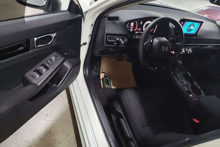 Honda Civic 2022 — салон, сиденья, 30 000 км, Guazi nlc3rmexwy, фото 7
