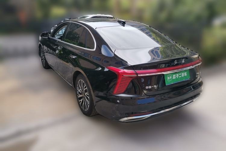 Hongqi H5 2024 — вид сзади слева, 41 000 км, Guazi 5y9tldt3yw, фото 3