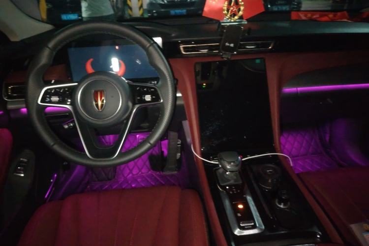 Hongqi H5 2024 — салон, центральная консоль, 10 600 км, Guazi bfzpqrata3, фото 5